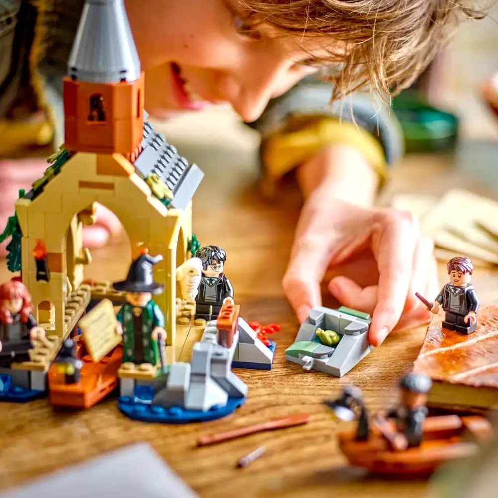 Bloques LEGO Harry Potter / Cobertizo del Castillo de Hogwarts - Image 2