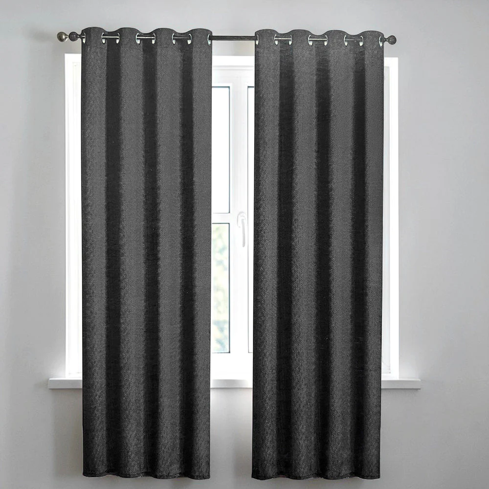 Cortina Doha Home Elegance / Charcoal con Aros – 54" x 84"