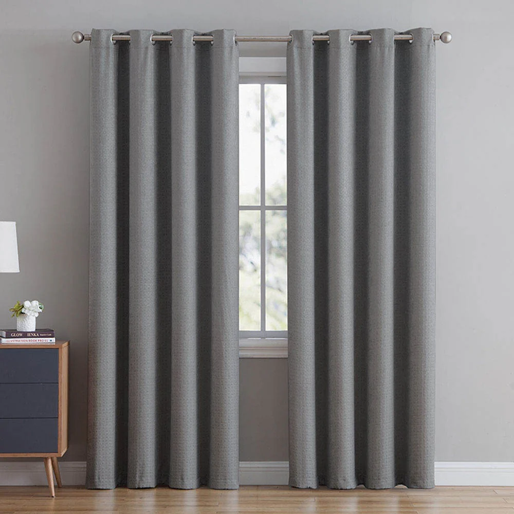 Cortina Victoria Classics Bethany Blackout Con Aros 52" x 90" - Gris Claro