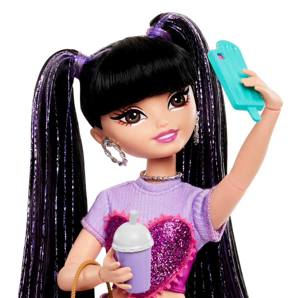 Muñeca Barbie Dream Besties Renee - Image 3
