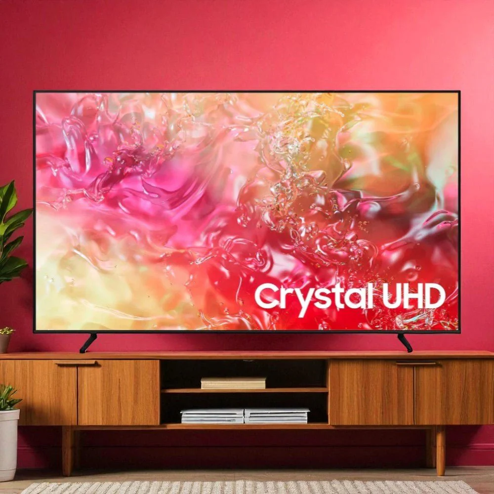Televisor Samsung 70" / 4K LED Smart TV / Crystal UHD / Tizen OS / UN70DU7000PXPA