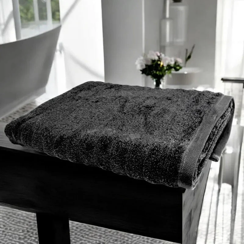Toalla de Baño 30x55" – Surtida / Home Elegance